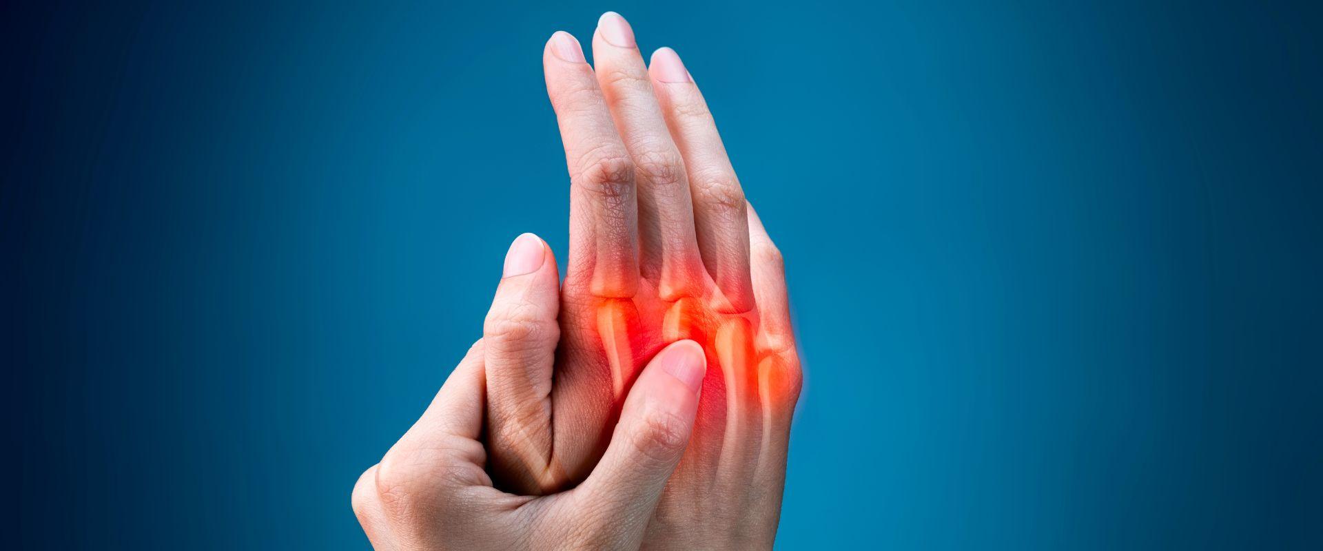 mouse finger pain causes
