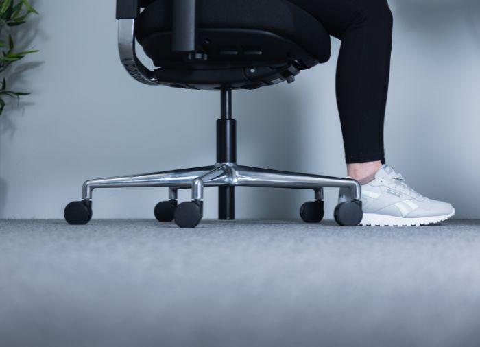 Seat slider office chair