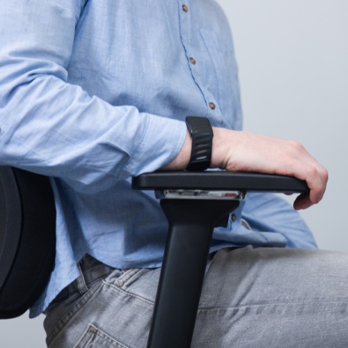 Invictus PI 4000 | posture-improving chair