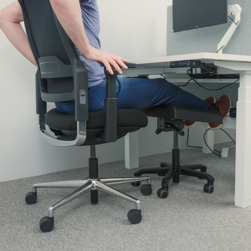 Spire Double Leg Rest1_KOS_Ergonomics