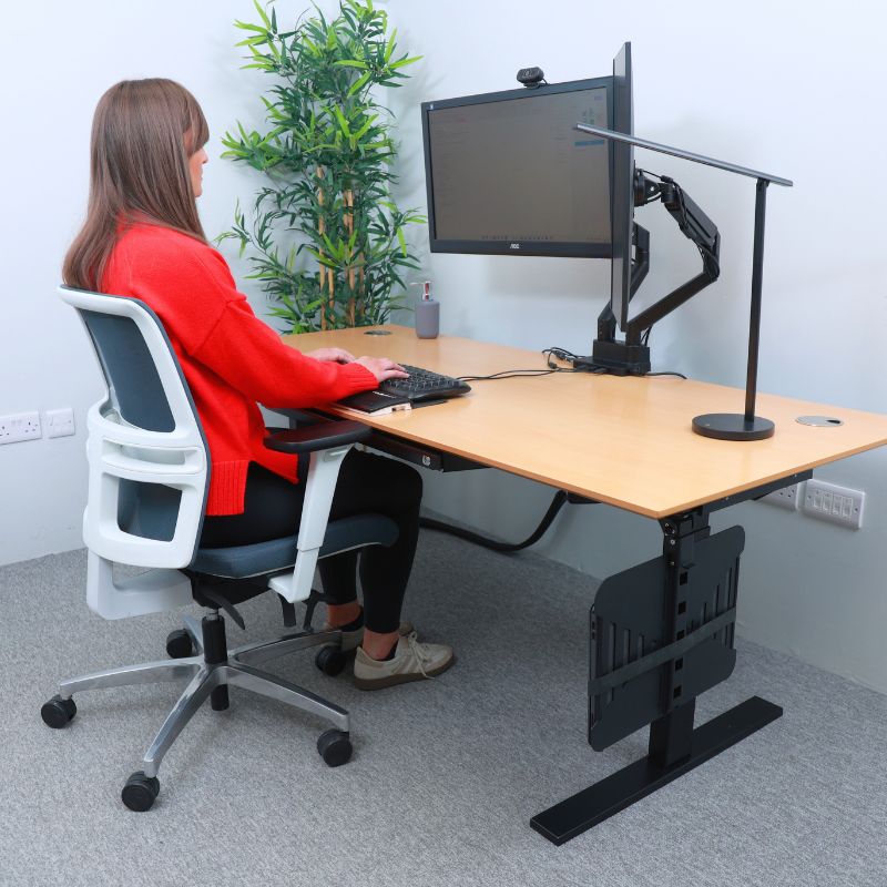 ErgoDock K62  Dual Monitor Arm Integrated Docking Station3_KOS_Ergonomics