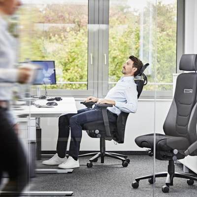 TWENTYFOUR 7 CONTROL ROOM CHAIR