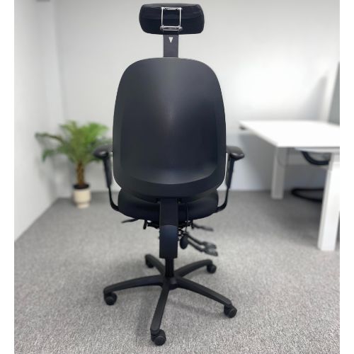 Novum Ergonomic Chair w/ Neckrest