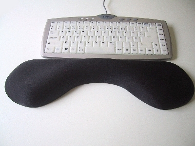 FeRex Gel Wrist Rest for Laptops and Mini Keyboards