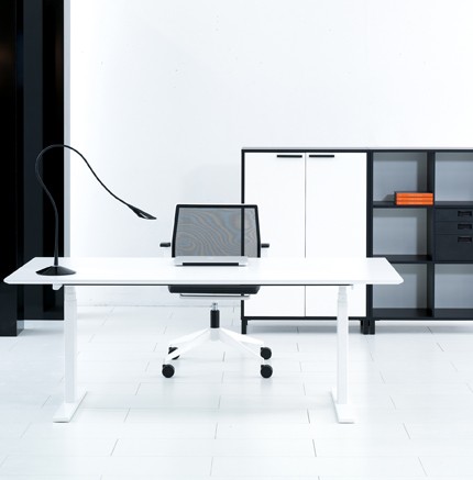 Scandic-Desk | Sit-Stand Desk |