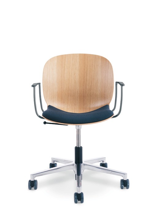 RBM Noor 3D veneer chair